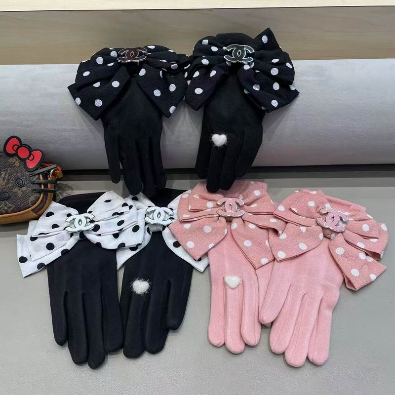 Chanel Gloves 120312